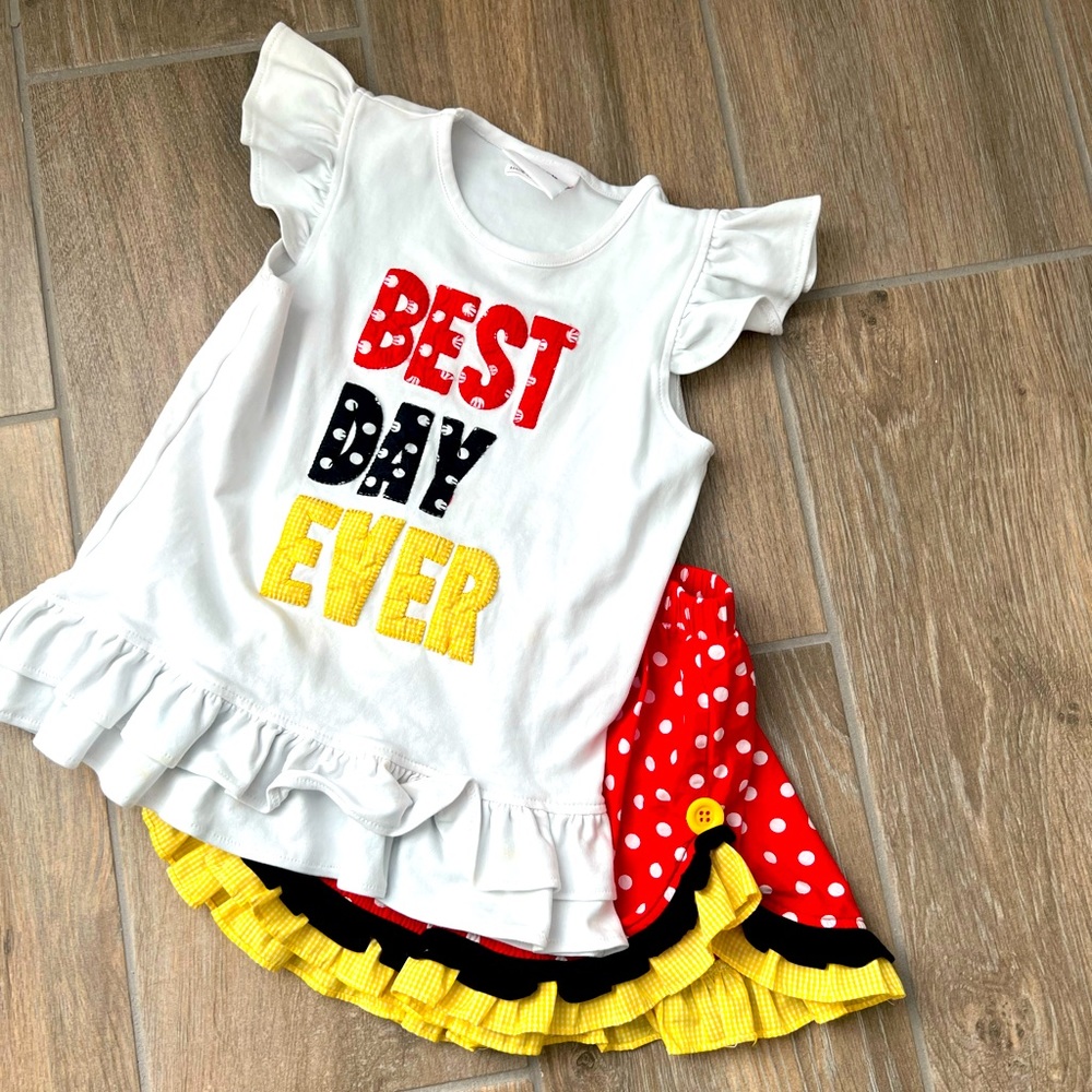 Ruffle shorts set